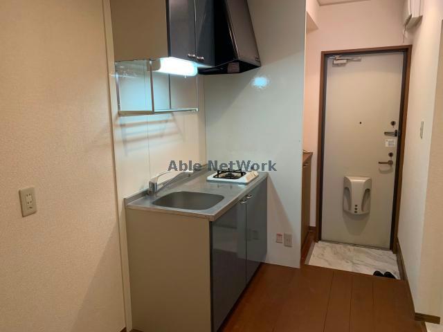 名鉄各務原線 六軒駅 徒歩9分 2階建 築23年のキッチン写真