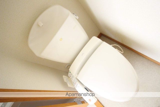 レオパレスK ハウスIIのトイレ写真
