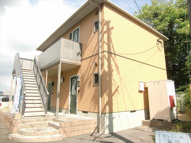 熊本電気鉄道 藤崎宮前駅 バス乗車時間：5分 最寄りバス停で下車 徒歩5分 築20年