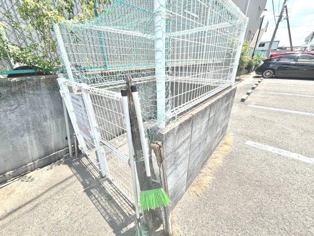 サニープレイス美原の外観写真