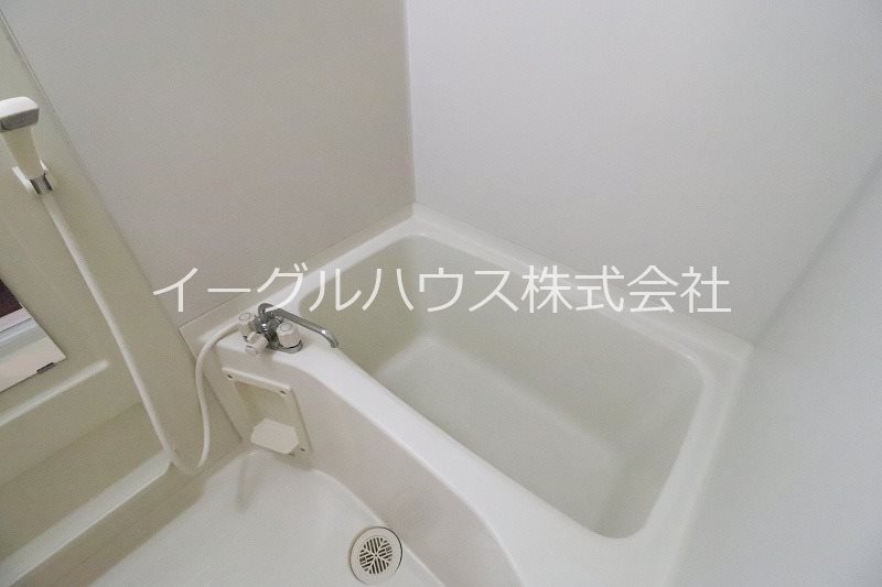 バス・シャワールーム　退去予定のため別部屋写真使用