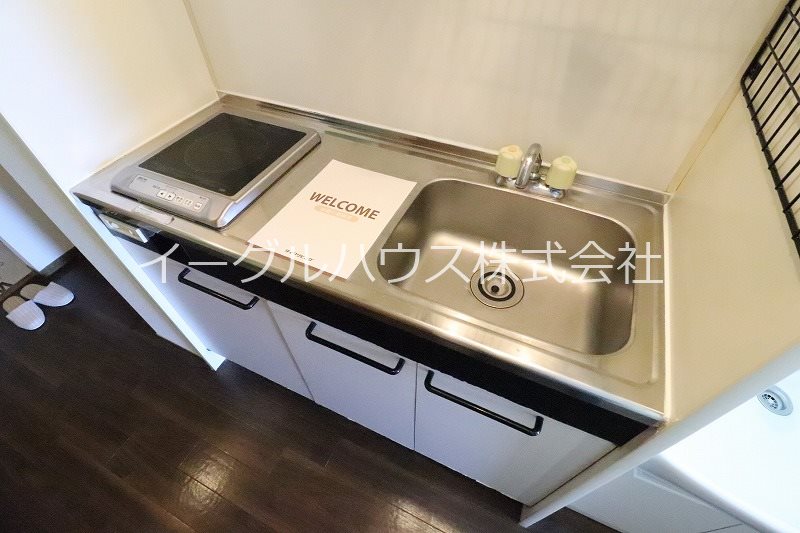 キッチン　退去予定のため別部屋写真使用