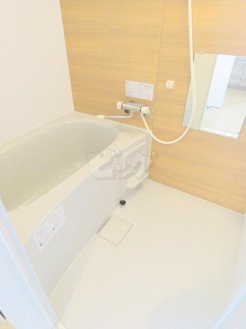 バス・シャワールーム　きれいなお風呂で快適バスタイム♪