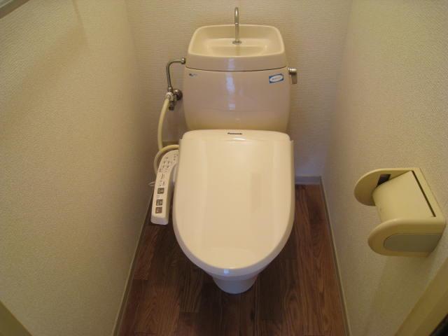 ドエル鴨生田D棟のトイレ写真