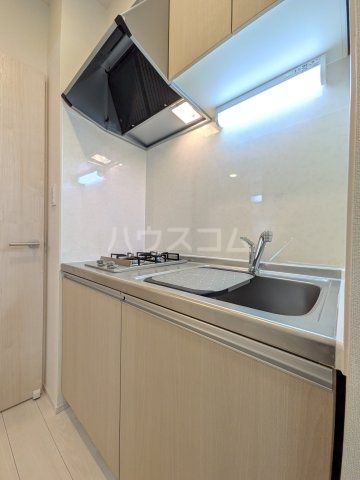 京成本線 堀切菖蒲園駅 徒歩8分 3階建 築1年のキッチン写真