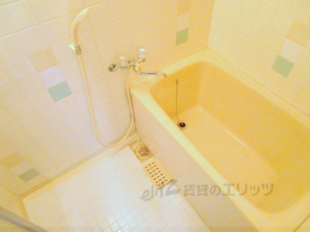 ヒルサイドテラス千里丘の風呂写真