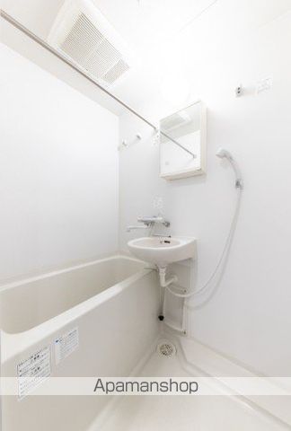 ＪＲ京浜東北線 川崎駅 徒歩15分 14階建 築17年の風呂写真