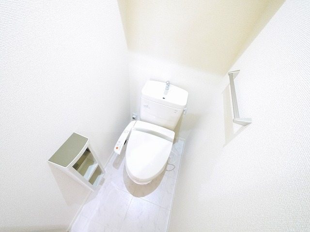 トイレ　落ち着いたトイレです