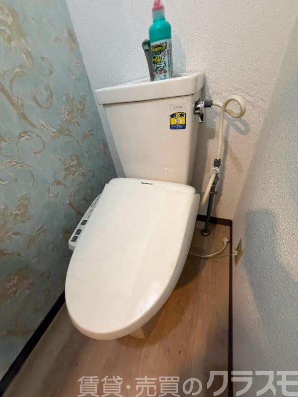 トイレ　トイレ