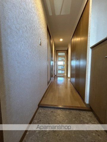 グリーンコート井口の玄関写真