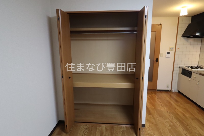 収納　同型タイプ