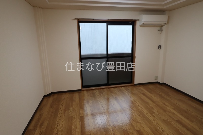 居室・リビング　同型タイプ