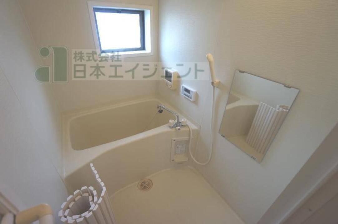バス・シャワールーム　浴室