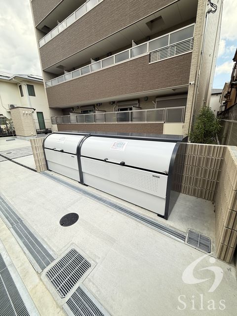 ＪＲ東海道本線 茨木駅 徒歩8分 4階建 築2年の外観写真