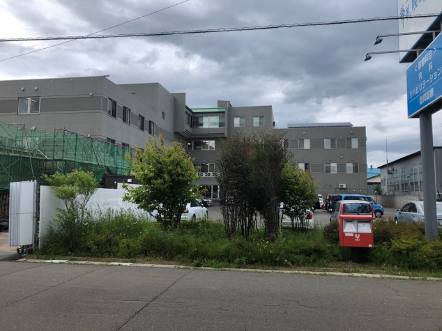 病院　医療法人社団ひこばえの会札幌さくら病院（病院）まで925m
