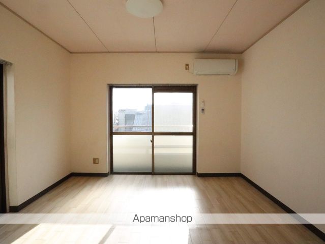 ハイム北山本町の居間写真