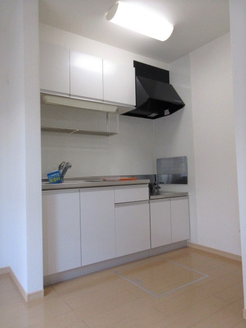 キッチン　写真は別の部屋のものです。