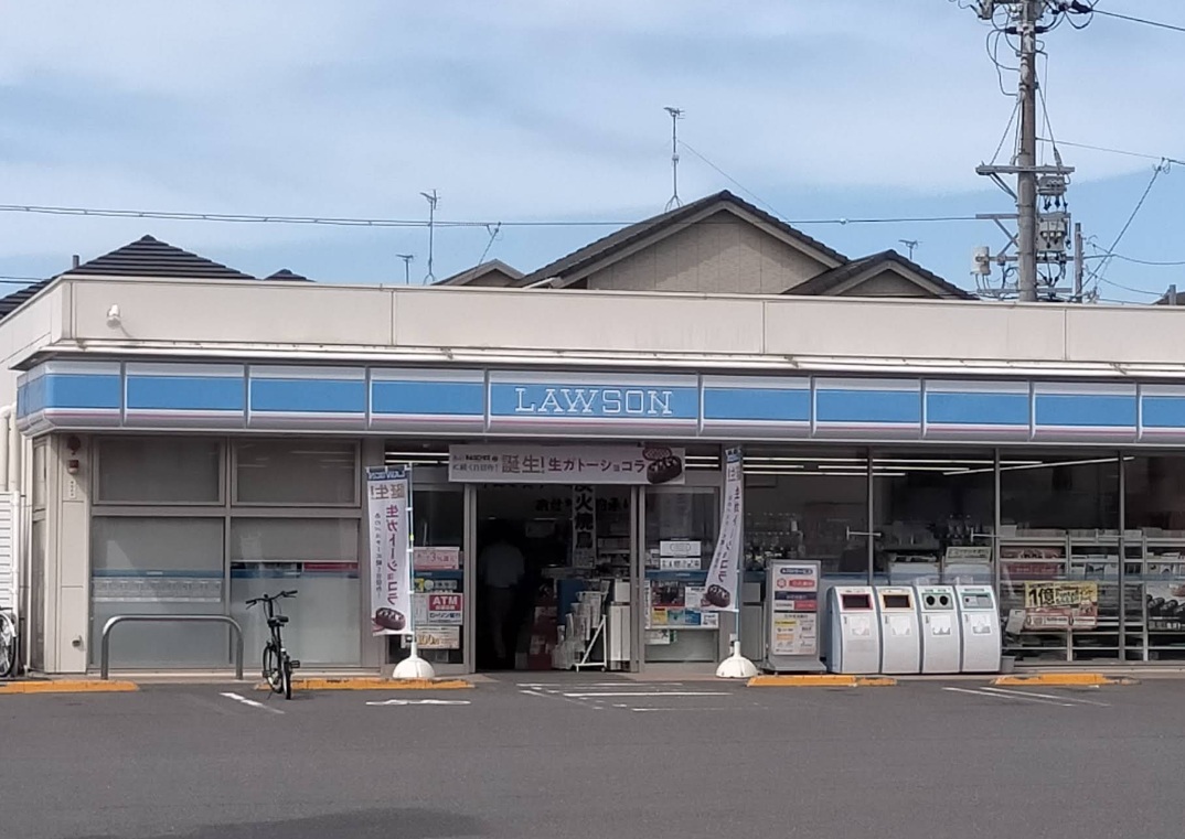 コンビニ　ローソン岐阜城東通店（コンビニ）まで422m