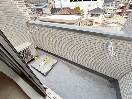 バルコニー　※別部屋の写真です