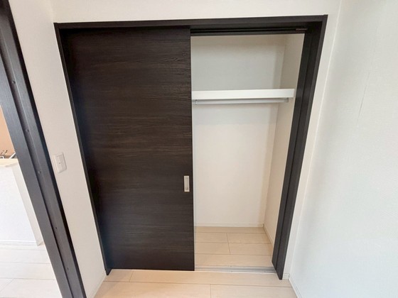 収納　※別部屋の写真です