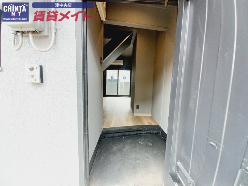 玄関　別部屋画像参考