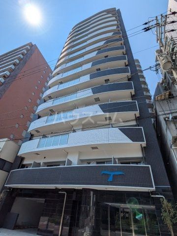 【大阪市西区川口のマンションの建物外観】