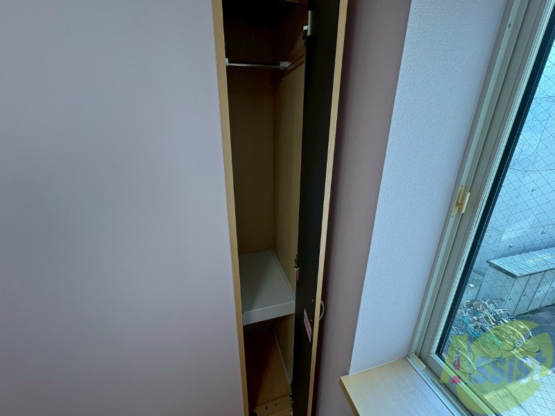 収納　クローゼットがありました。お洋服や荷物はここへ