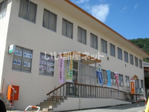 郵便局　糸崎郵便局（郵便局）まで790m