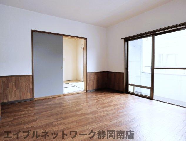 居室・リビング　ゆったりとしたリビングです