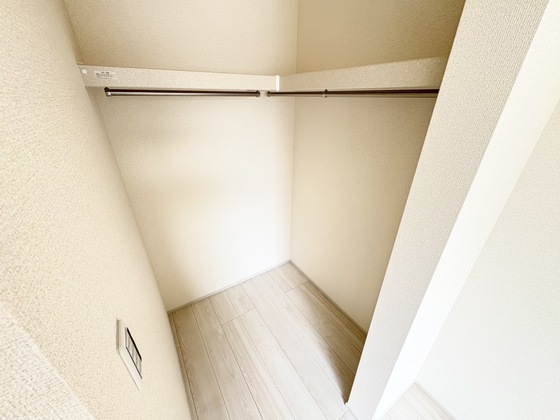 収納　ウォークインクローゼット