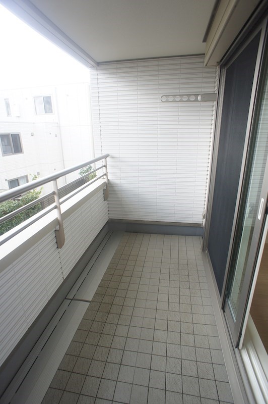 バルコニー　※同物件別号室