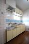 キッチン　同物件、別号室のものです。