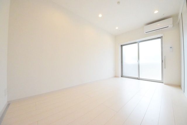 その他部屋・スペース　★明るい洋室★