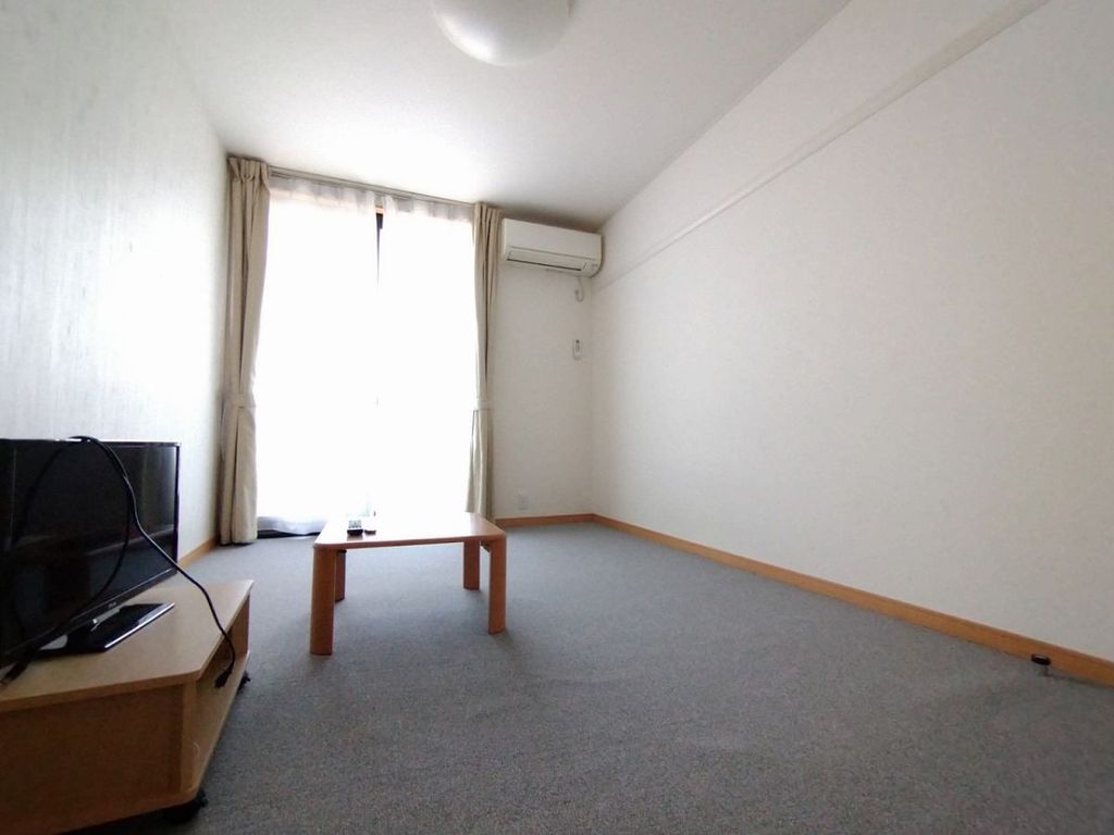 その他　1階はフローリング仕様です。