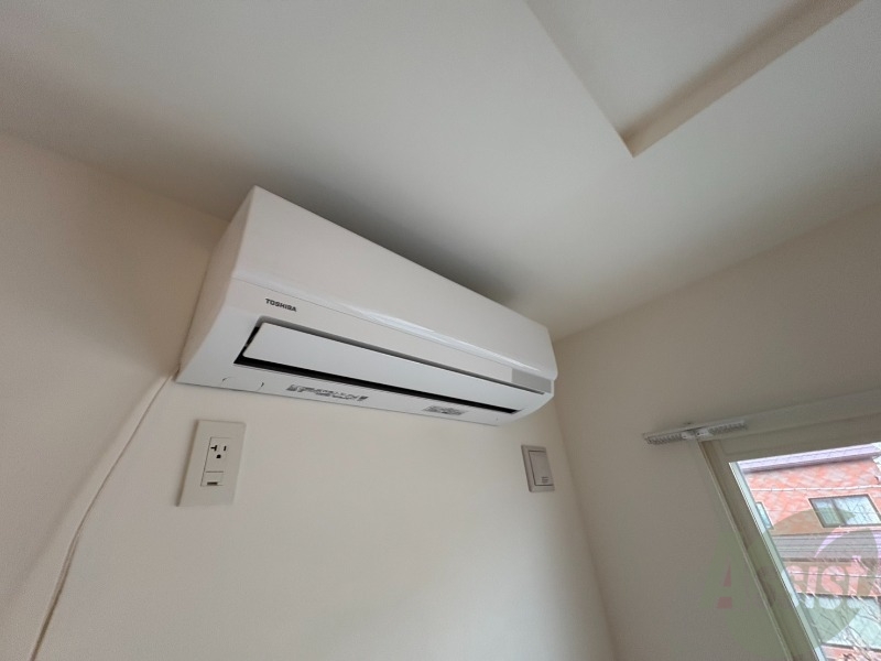 その他設備　エアコンが設置してありますので、寒暖対策もばっちり。