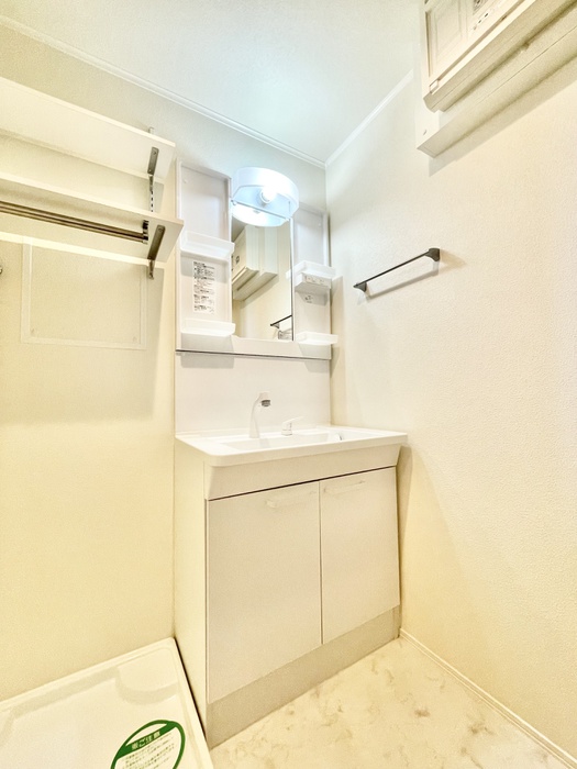 洗面設備　※同系タイプ