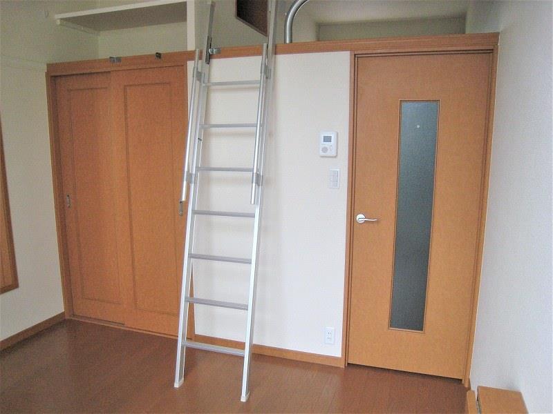 収納　クローゼットあり。