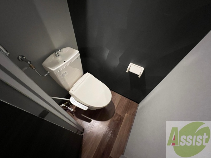 トイレ　トイレです。ウォシュレット付を探している方、おすすめです。