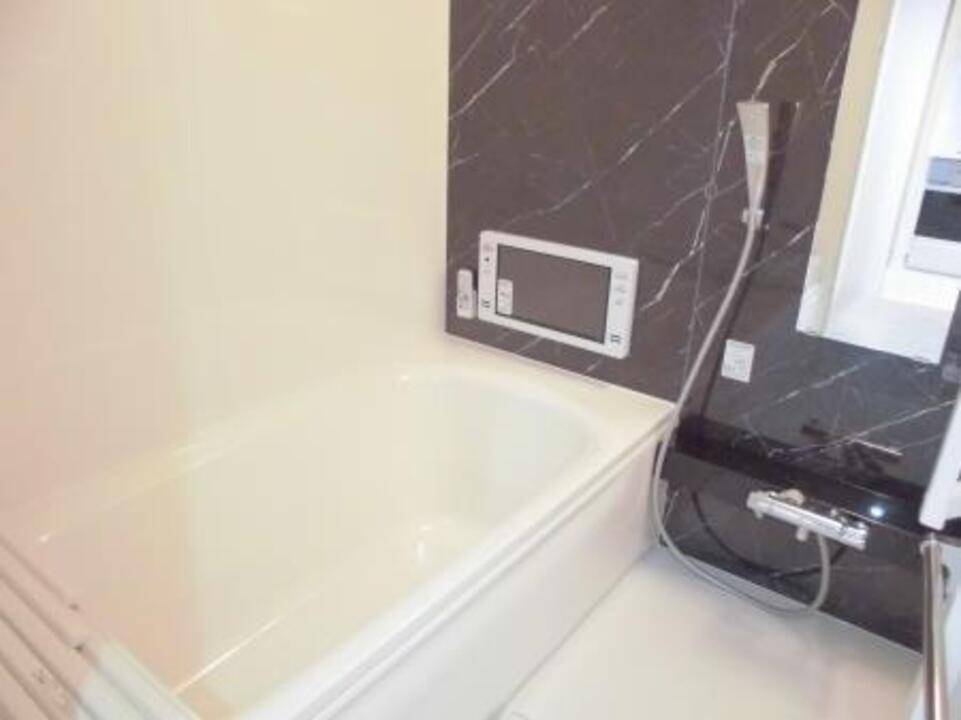 バス・シャワールーム　浴室