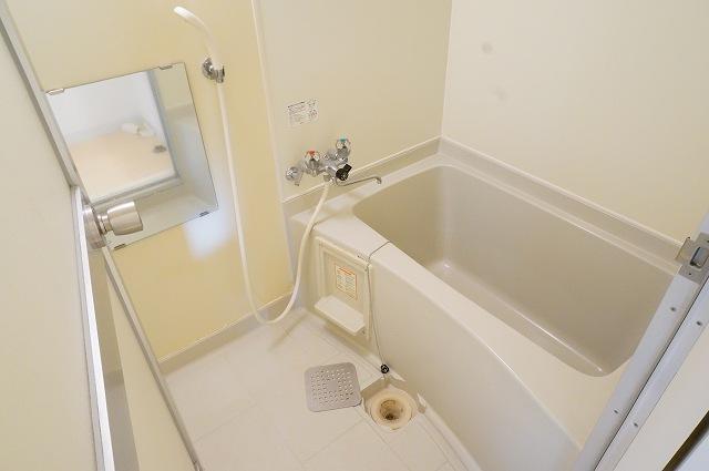 バス・シャワールーム　浴室
