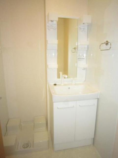 洗面設備　洗髪洗面化粧台