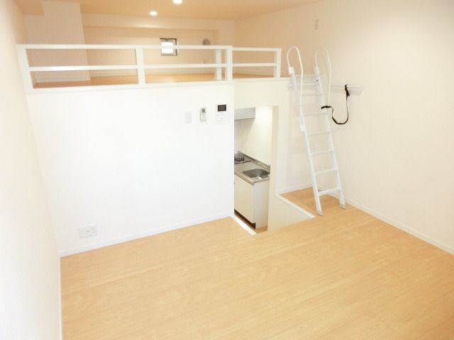 居室・リビング　ハシゴがあるとオシャレですね！