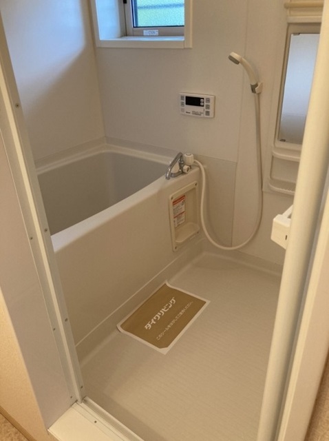 バス・シャワールーム　ボン・ショコラ１０１　浴室