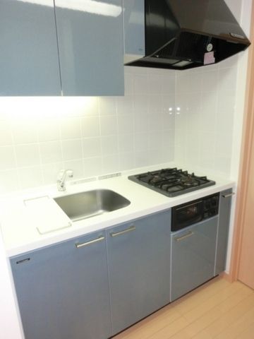 キッチン　☆ガス２口キッチングリル付です☆