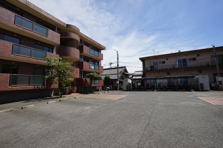 駐車場　駐車場です