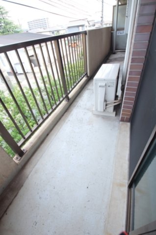 バルコニー　バルコニー付きです