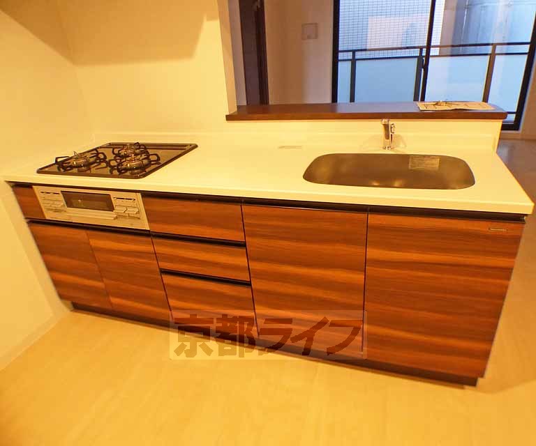 キッチン　人気のガスキッチンです。