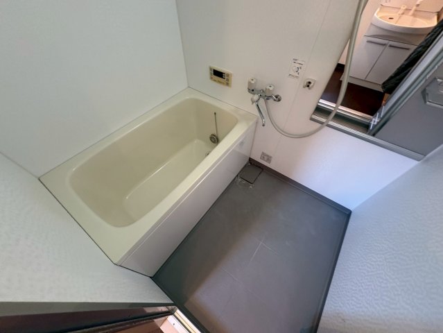 バス・シャワールーム　メゾンアイ本陣