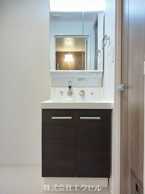 洗面設備　独立洗面台です。