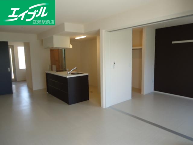 居室・リビング　リビング